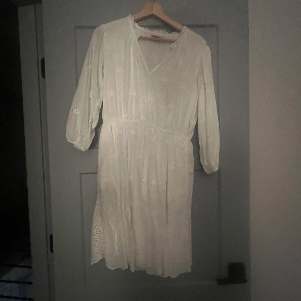 Knox Rose— White Eyelet Dress-$18